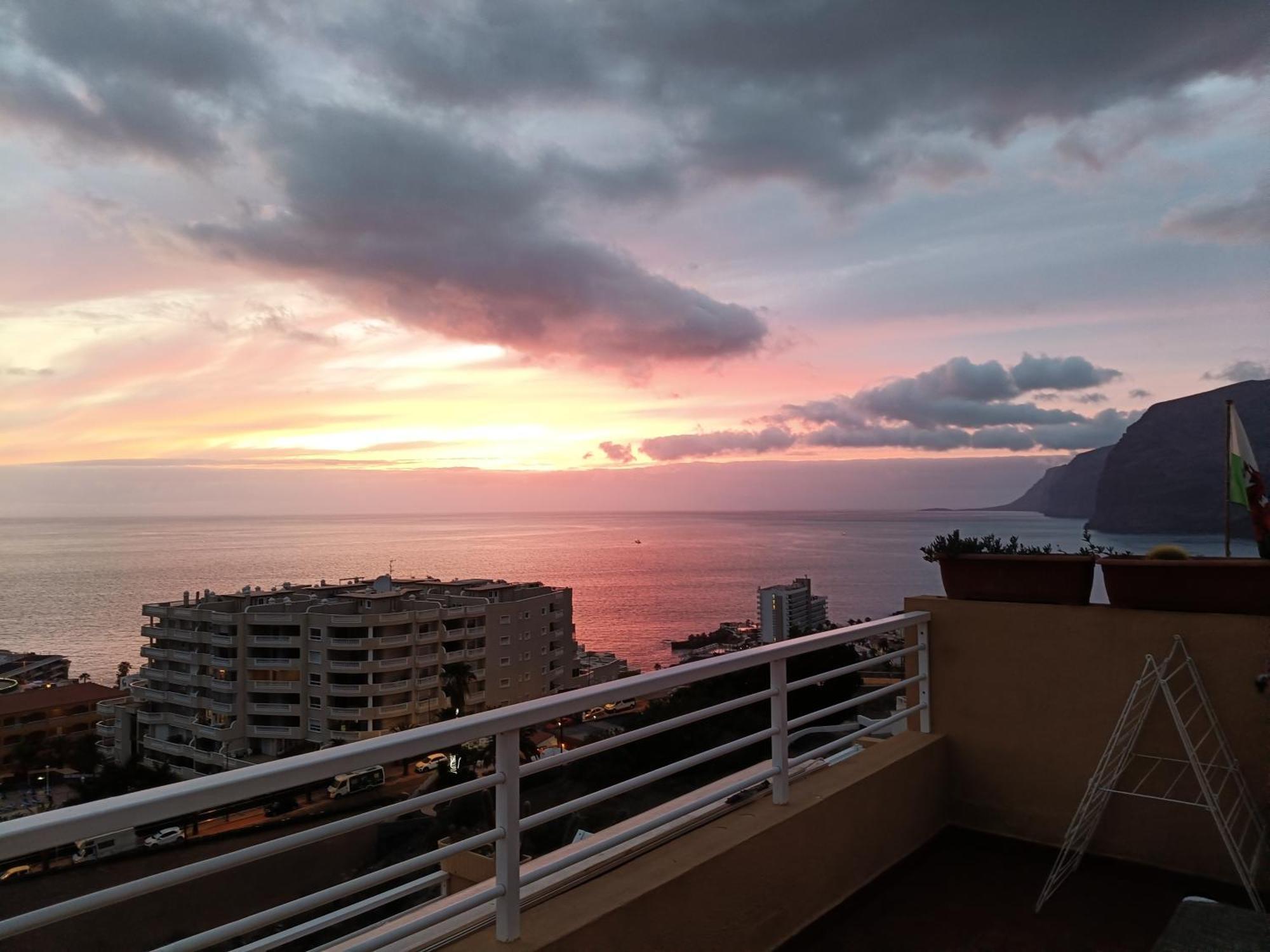 Panomaric Sea View - Sol Apartment 푸에르토 데 산티아고 외부 사진